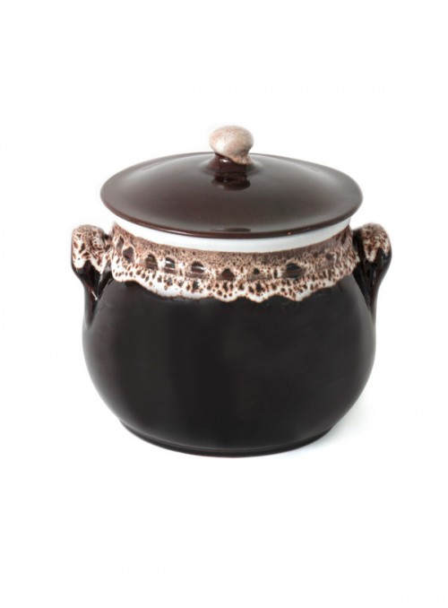 Brown fire clay pan with lace decoration