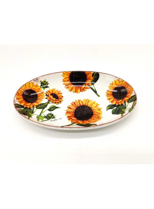 Oval tray in decorated ceramic